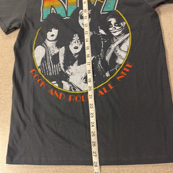 KISS Rock And Roll All Knight Graphic Tee Women’s Size Small Color Gray - Picture 6 of 7